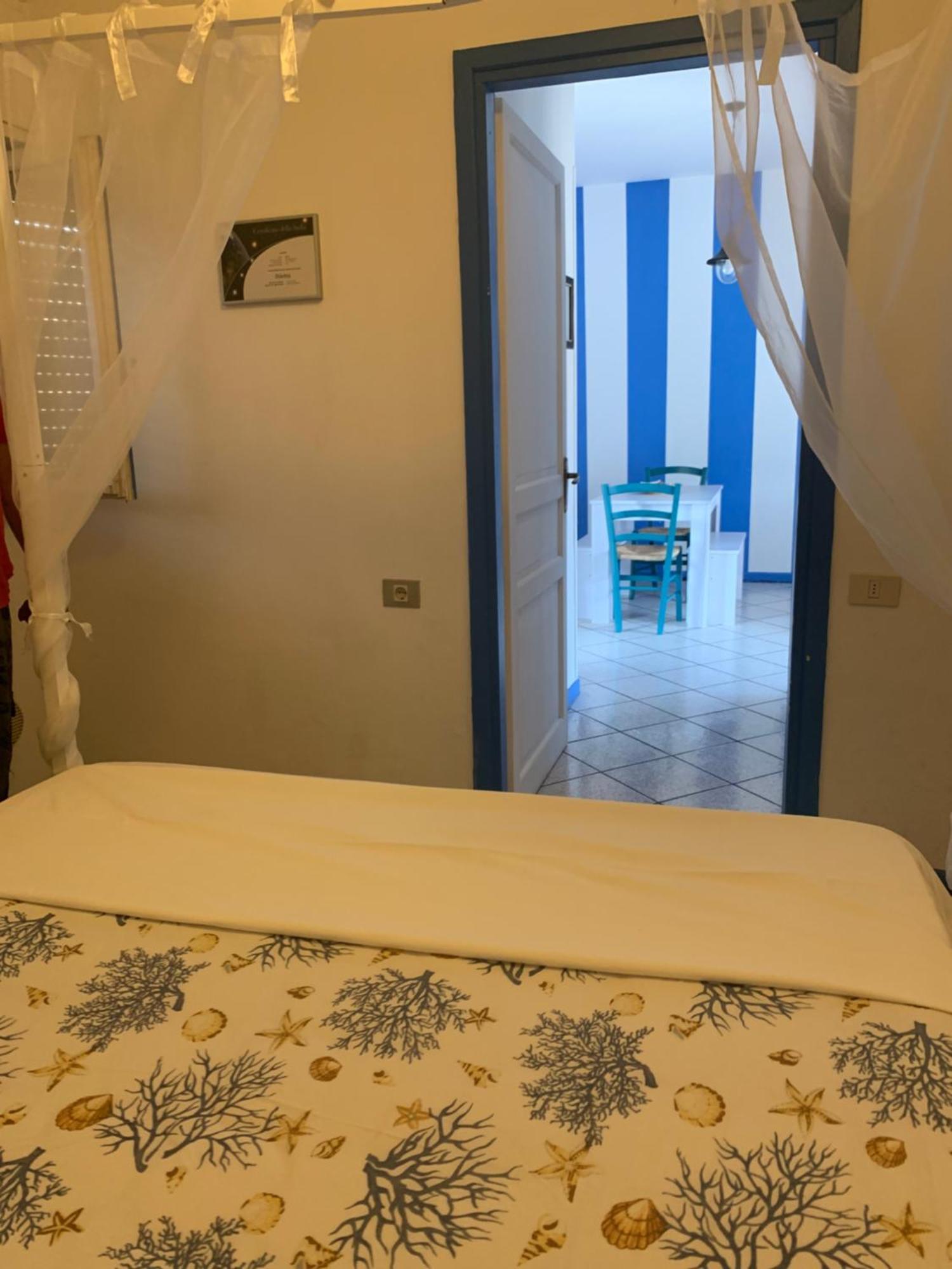 Casa In Riva Al Lago Diletta Spiti คาสเตลเลตโต โซปรา ติชิโน ภายนอก รูปภาพ